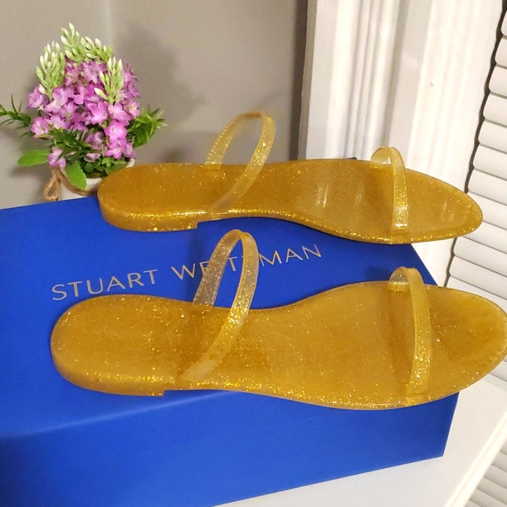 Size 9 Stuart Weitzman Sawyer‎ Slides